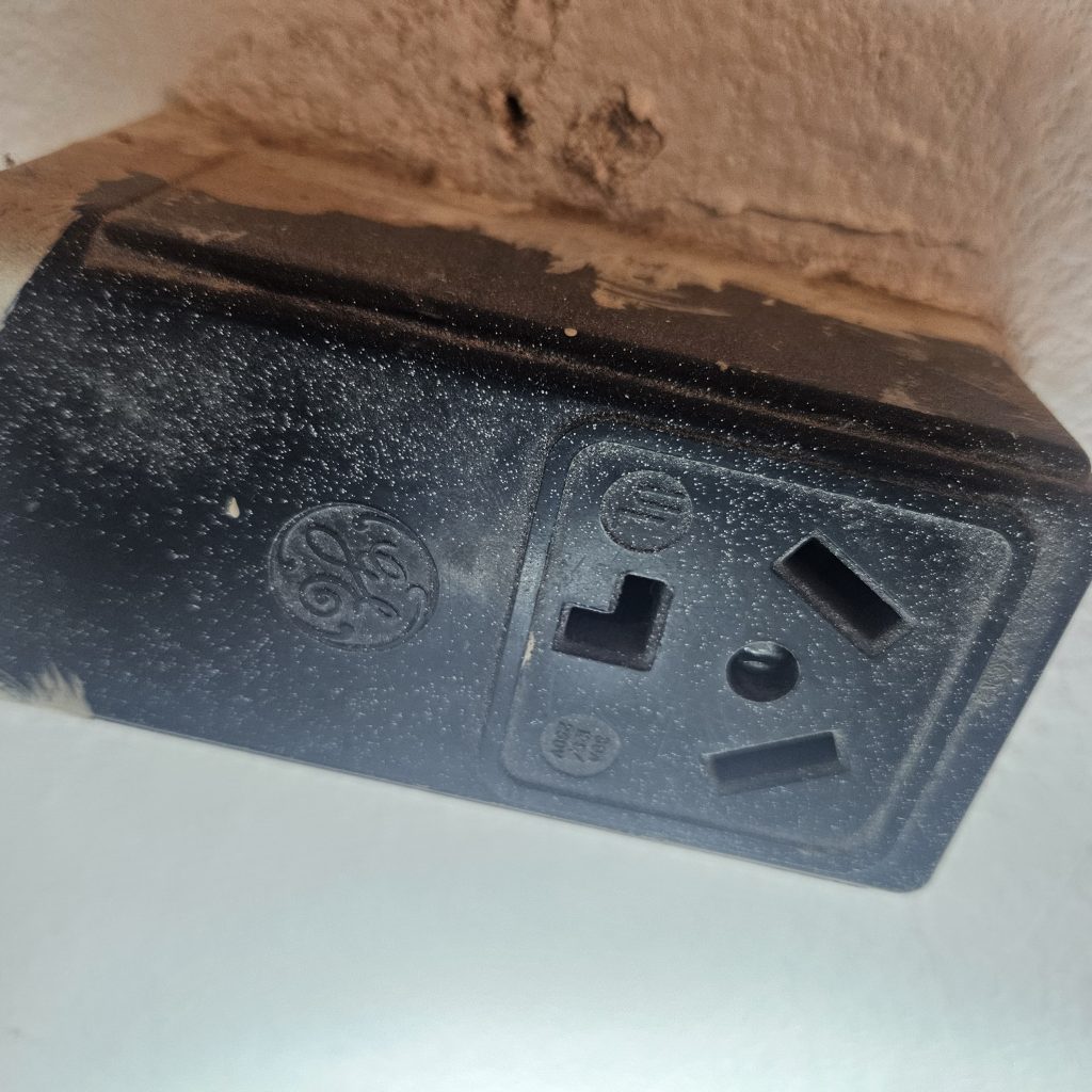 Why 3-Prong 220V Receptacles Are No Longer Acceptable 2 20250427 122322